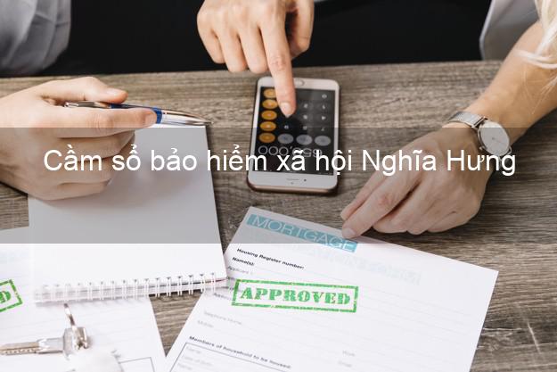 Cầm sổ bảo hiểm xã hội Nghĩa Hưng Nam Định